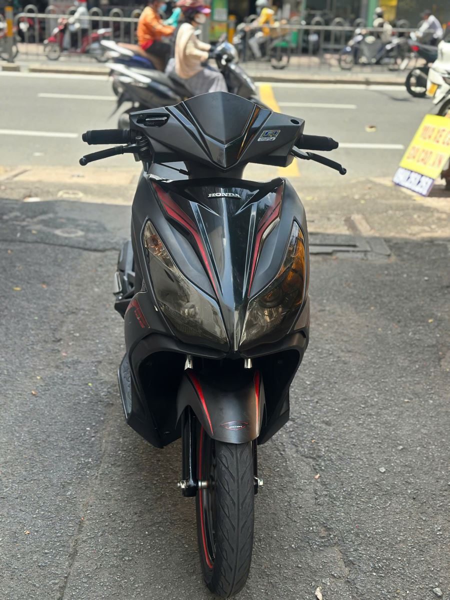 HONDA AIR BLADE 125CC ĐỜI 2014 BS 59L2-07667 – XE TAY GA ĐẦM CHẮC, MÁY ÊM TIẾT KIỆM XĂNG GIÁ TỐT